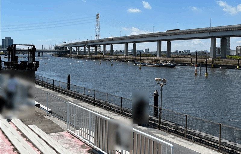 江戸川競艇場の観戦スタイル｜屋内・屋外それぞれの特徴